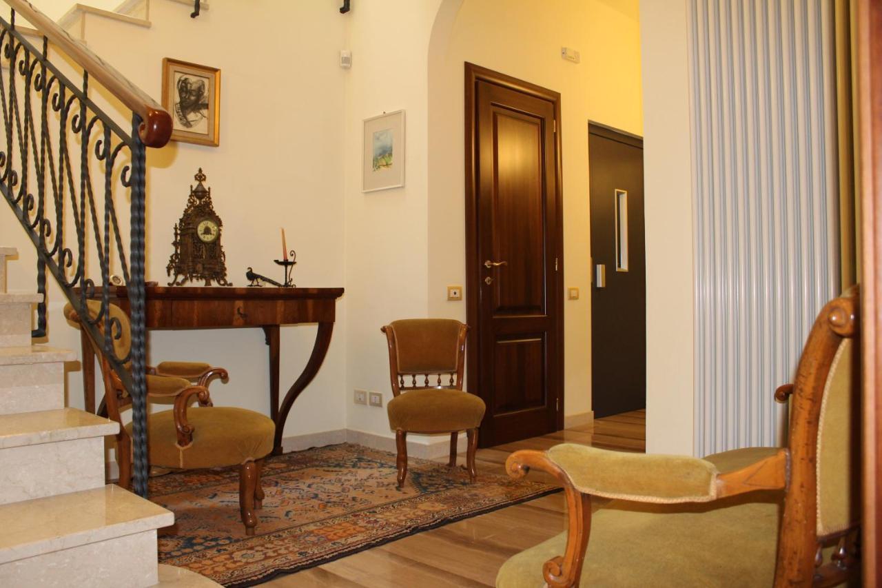 Tres Chic Bed & Breakfast Civitanova Marche Exterior photo