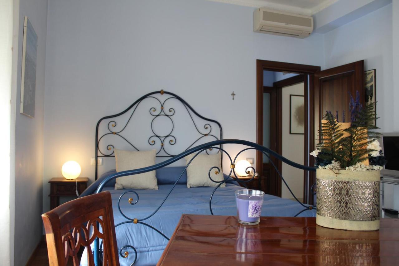 Tres Chic Bed & Breakfast Civitanova Marche Exterior photo