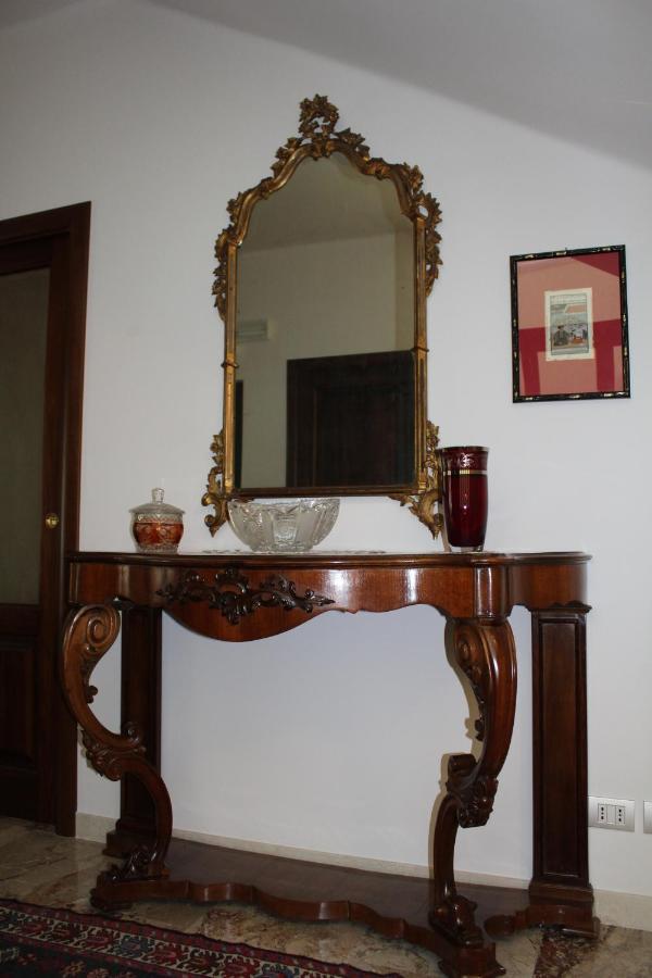 Tres Chic Bed & Breakfast Civitanova Marche Exterior photo