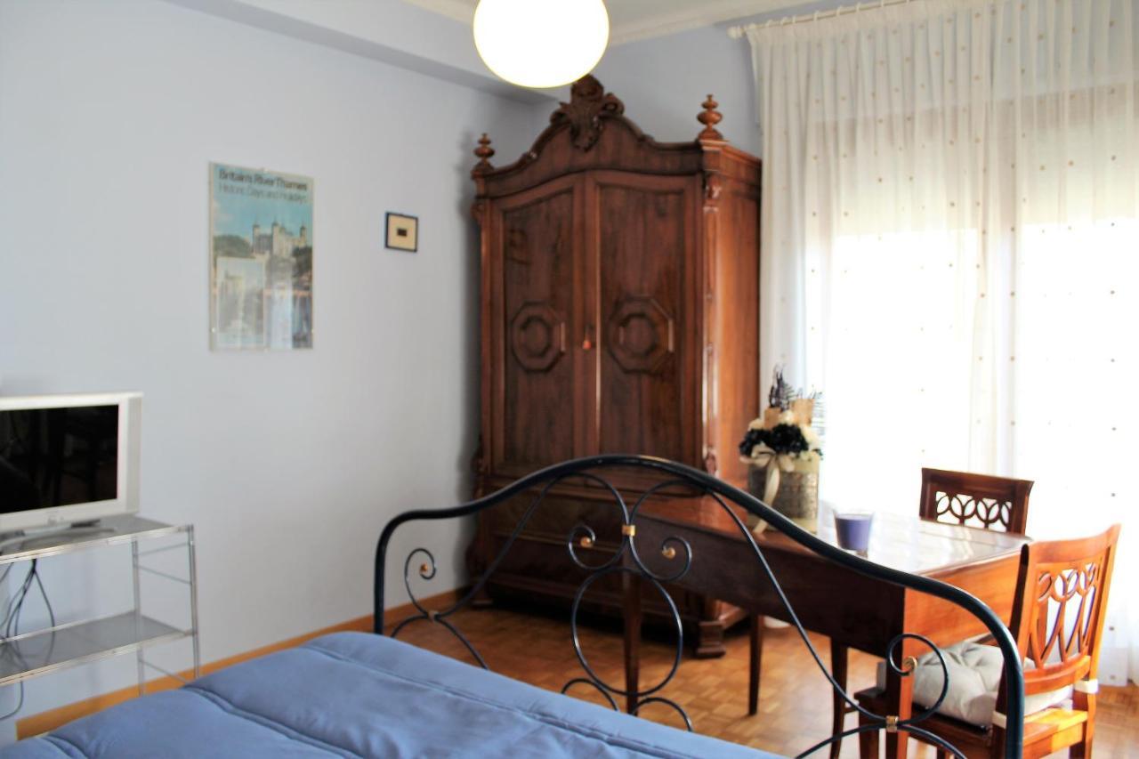 Tres Chic Bed & Breakfast Civitanova Marche Exterior photo