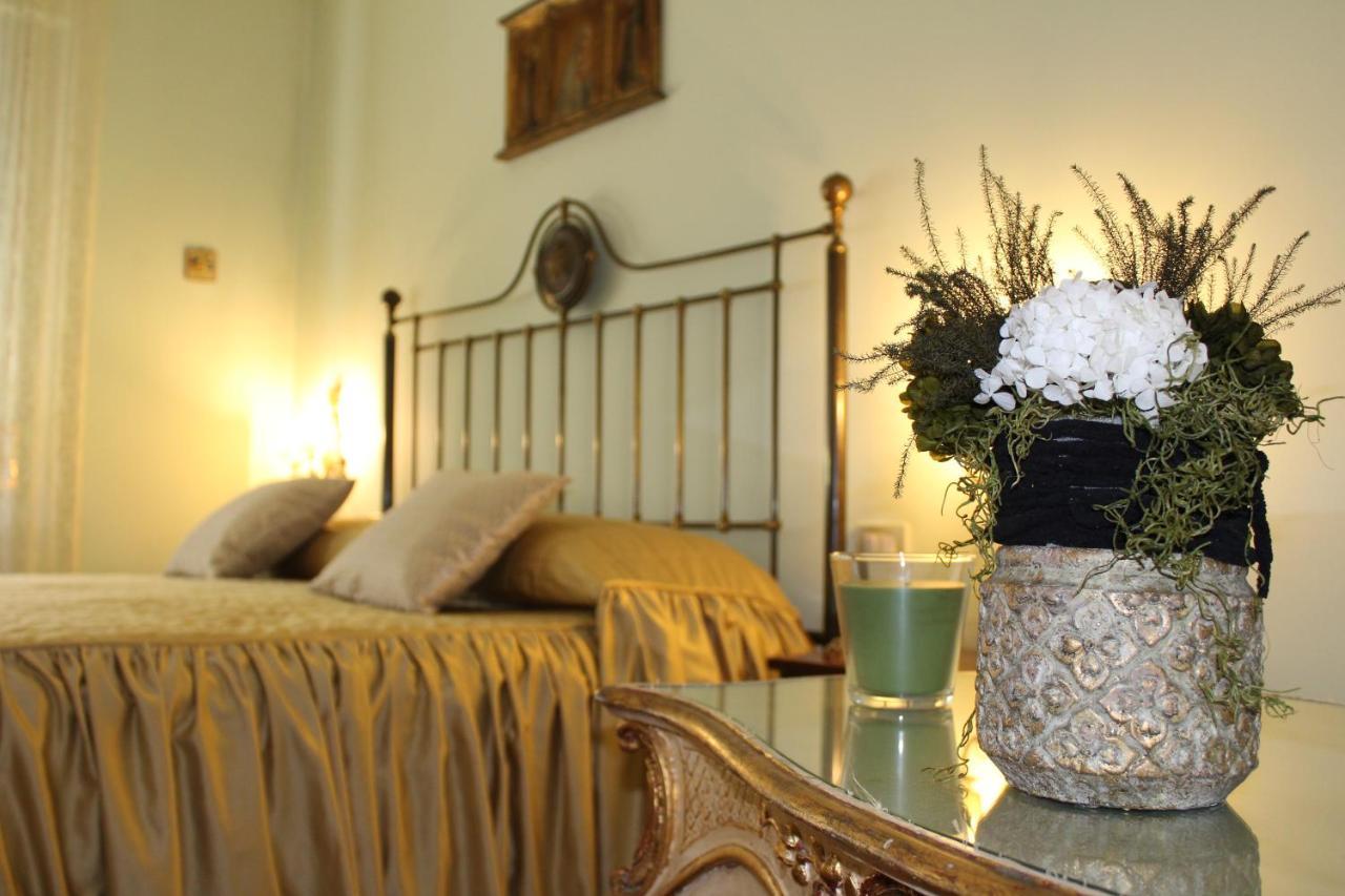 Tres Chic Bed & Breakfast Civitanova Marche Exterior photo