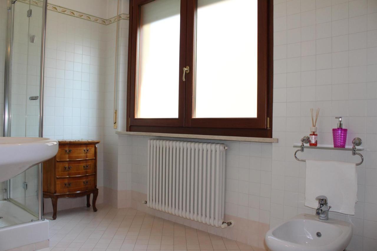 Tres Chic Bed & Breakfast Civitanova Marche Exterior photo